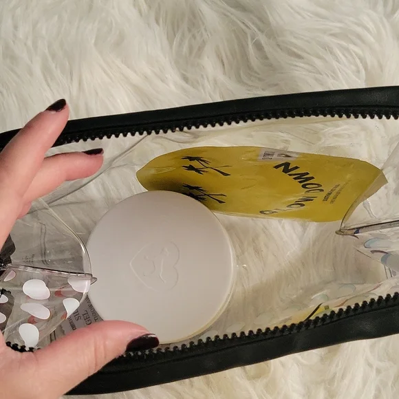 Victoria secret set - Picture 2 of 9